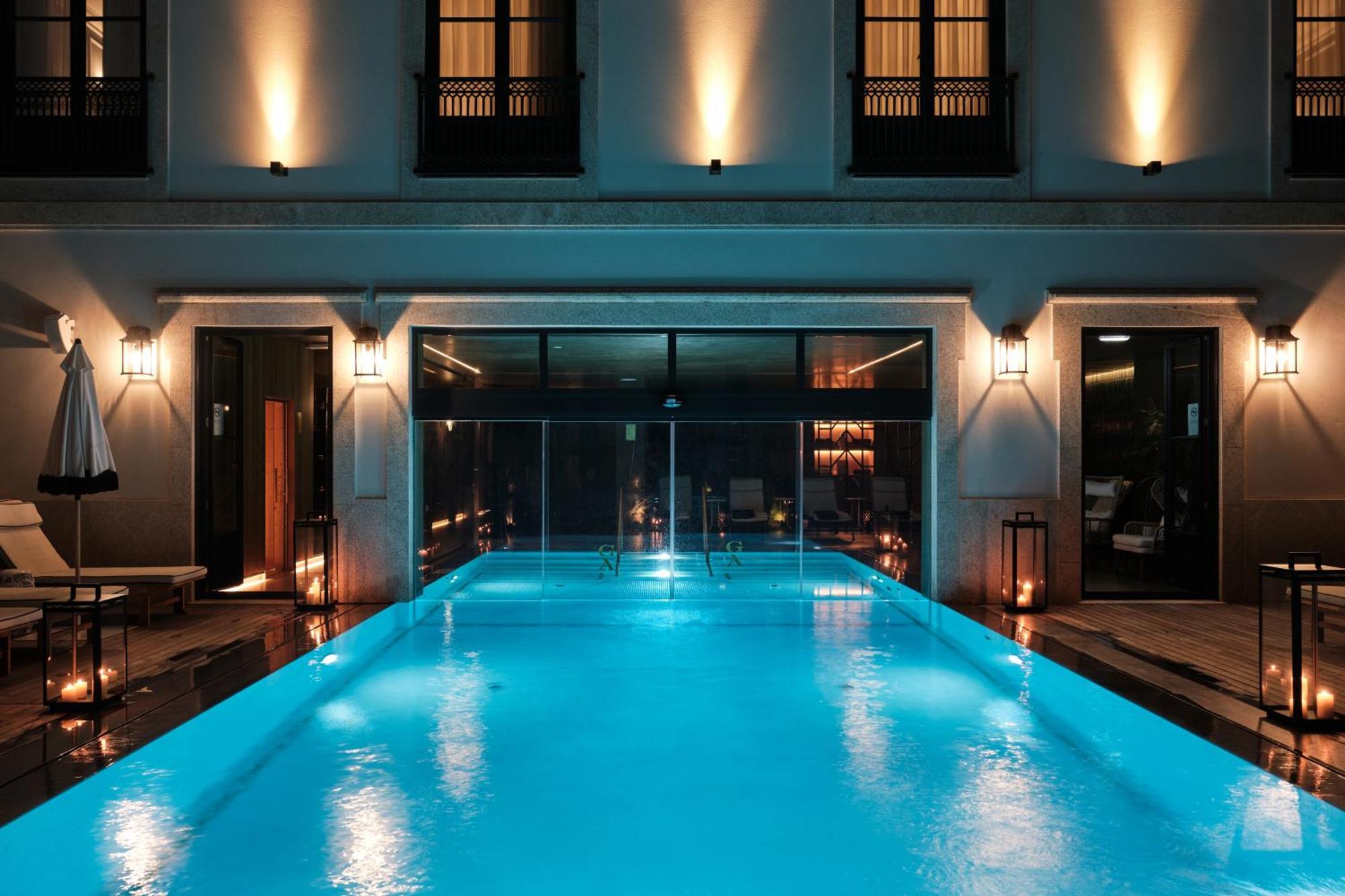 פורטו Ga Palace Hotel & Spa, A Xixth-Century Villa מראה חיצוני תמונה The pool at the Hotel Indigo Athens