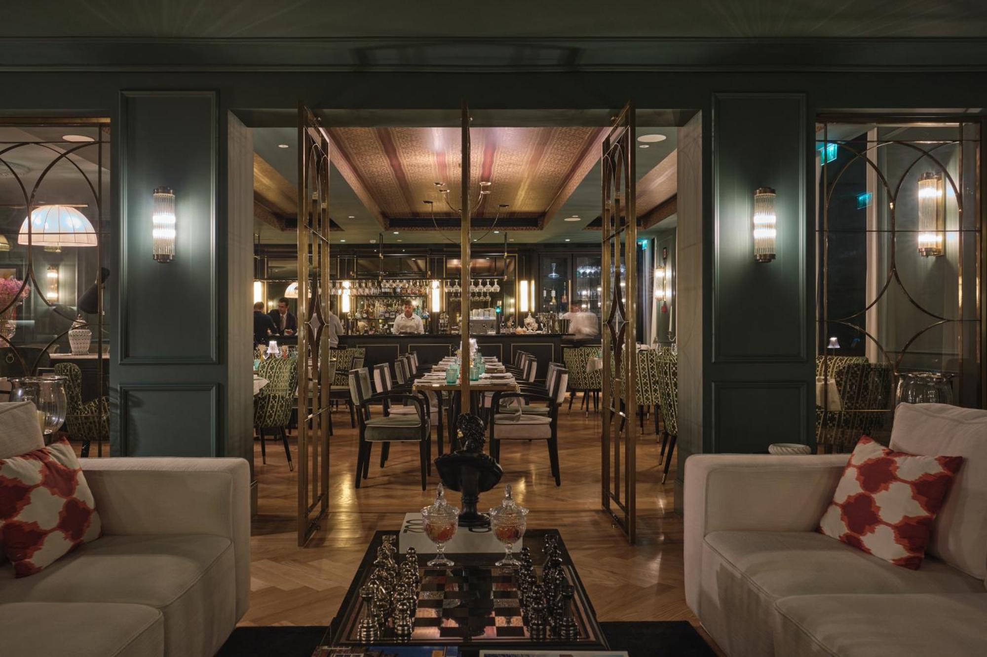 פורטו Ga Palace Hotel & Spa, A Xixth-Century Villa מראה חיצוני תמונה The bar at the Mandarin Oriental, London