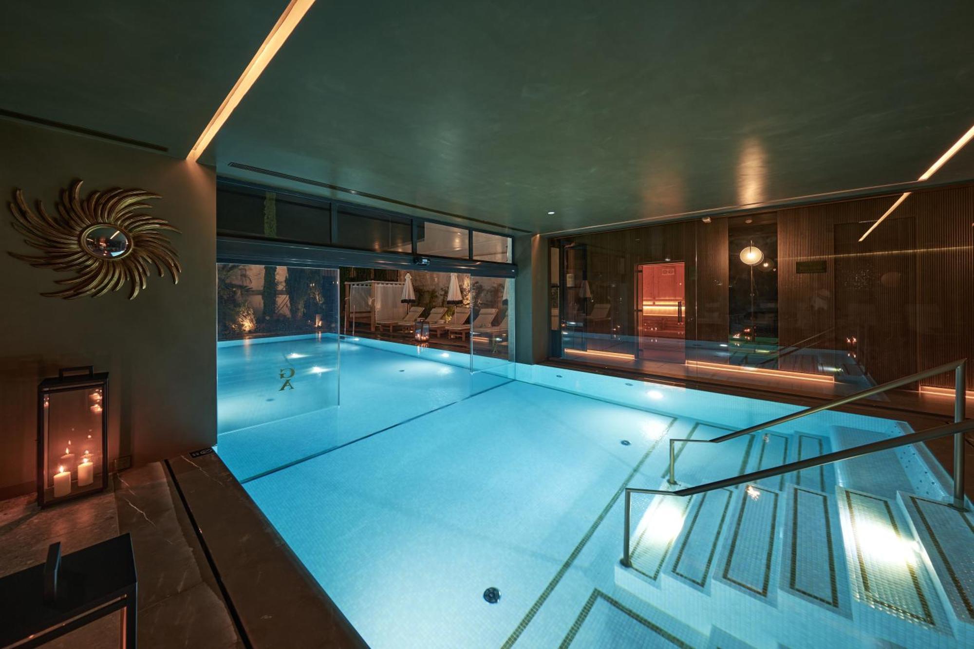 פורטו Ga Palace Hotel & Spa, A Xixth-Century Villa מראה חיצוני תמונה The swimming pool at the hotel