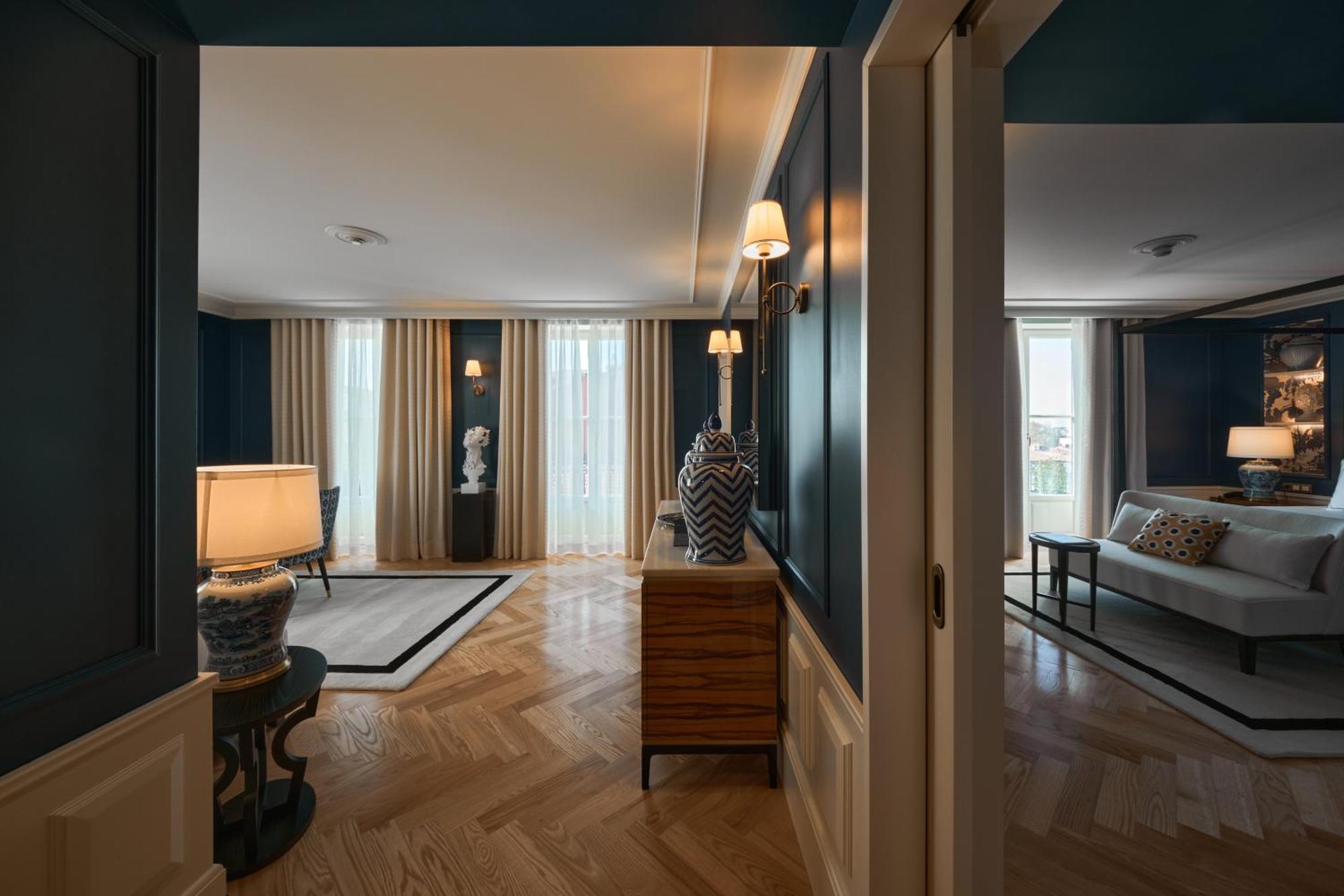 פורטו Ga Palace Hotel & Spa, A Xixth-Century Villa מראה חיצוני תמונה A suite at the hotel